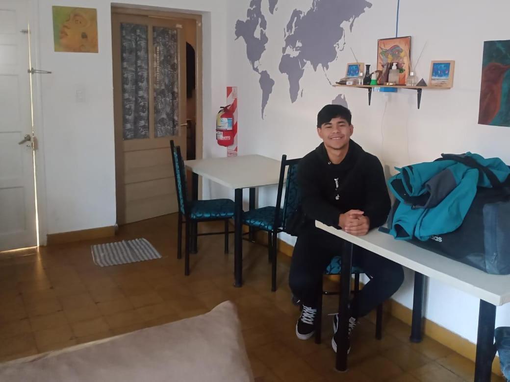 Oliwine Hostel Maipú Eksteriør bilde
